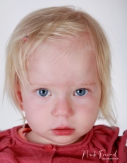 Kleinkinder biometrisch Passfotos Passbilder Fotograf in Fürth