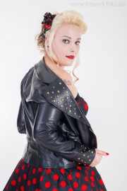 Retro Pin Up Shooting für Frauen als Geschenkidee