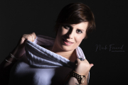 Junge Frau beim Fotografen in Fürth
