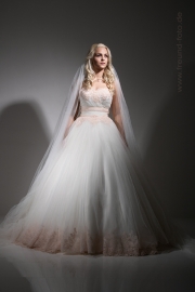 braut beim hochzeitsfotograf in Fürth bei Nürnberg Erlangen