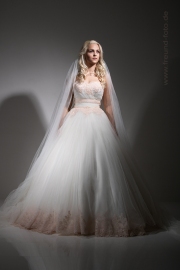 braut beim hochzeitsfotograf in Fürth bei Nürnberg Erlangen