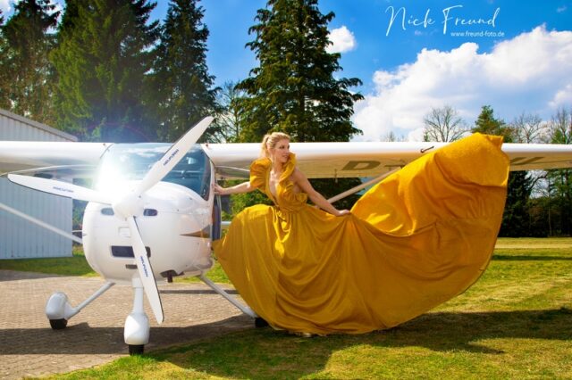 Fashion Fotoshooting outdoor in Nürnberg flugplatz fotoshooting