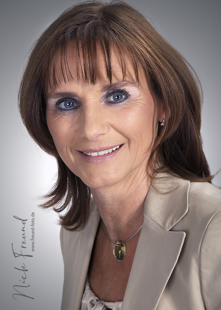 Bewerbungsfotos Fotoshooting in Fürth Burgfarrnbach Bewerbungsfotos in Fürth Vach